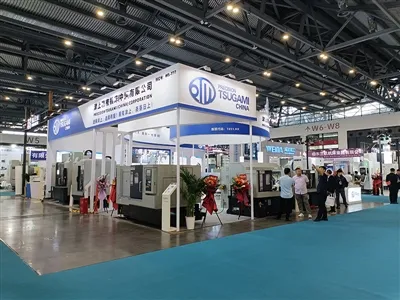 Deltagelse i udstillingen i Zhengzhou